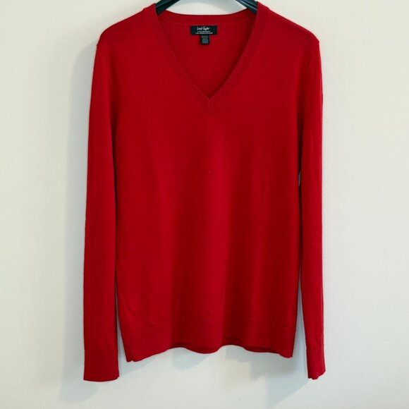 Lord & Taylor 100% Merino Wool V-Neck Sweater Size L - Picture 1 of 5